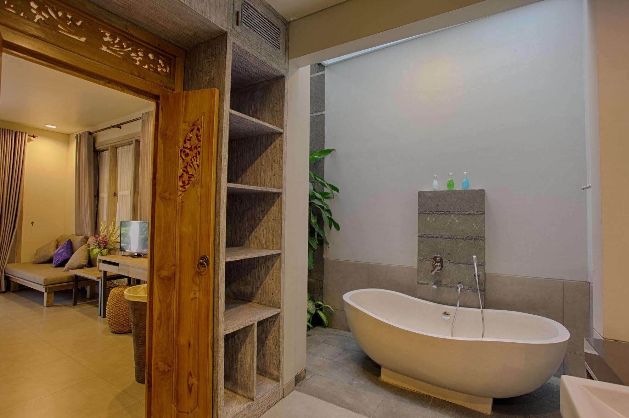 The Poh Jimbaran Villa ภายนอก รูปภาพ