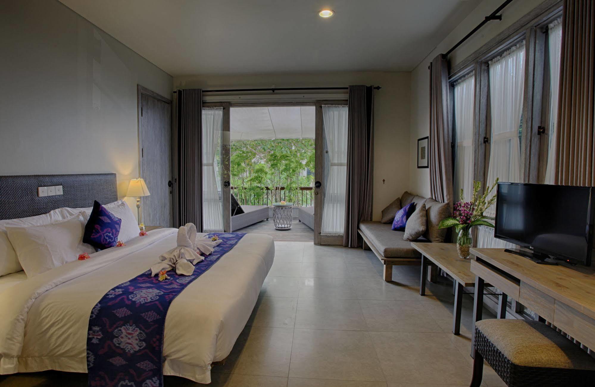 The Poh Jimbaran Villa ภายนอก รูปภาพ